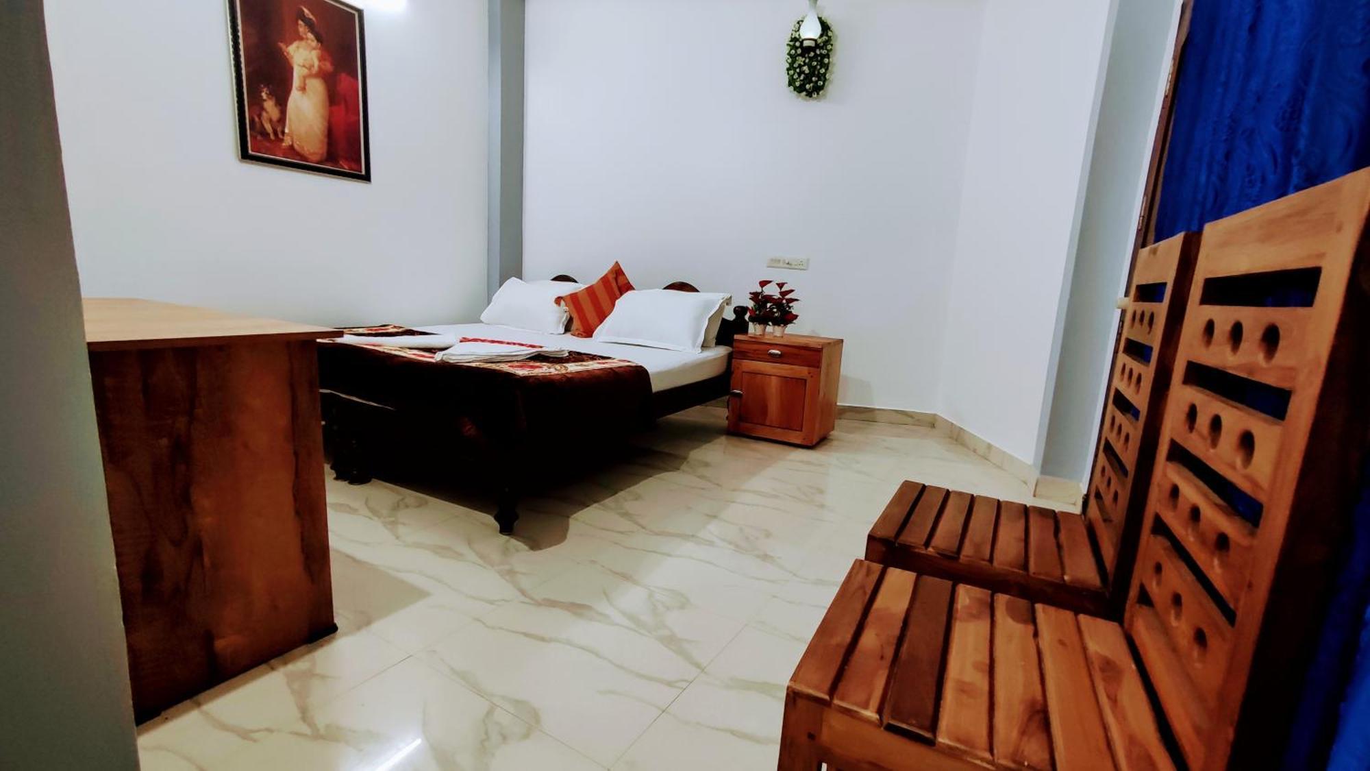 Grand Periyar Apartment Thekkady Bilik gambar